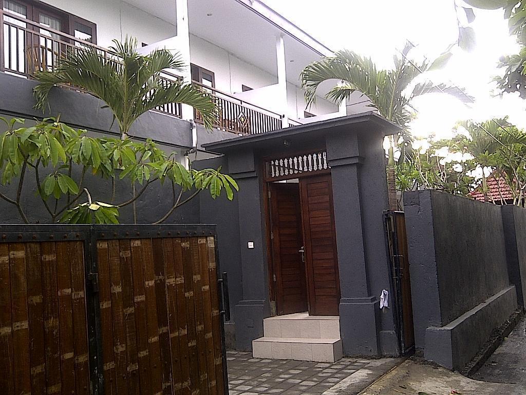 U House Kerobokan Exterior foto