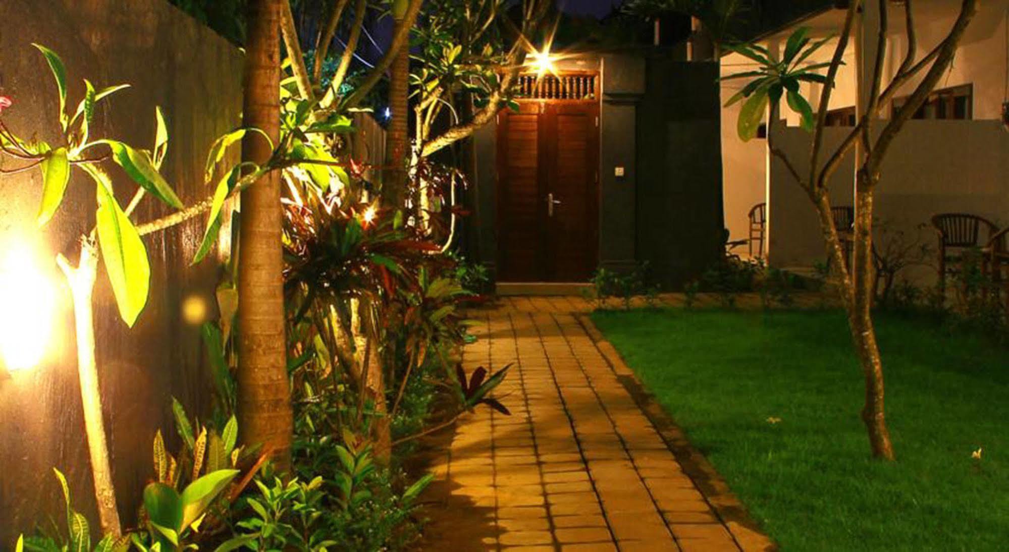 U House Kerobokan Exterior foto