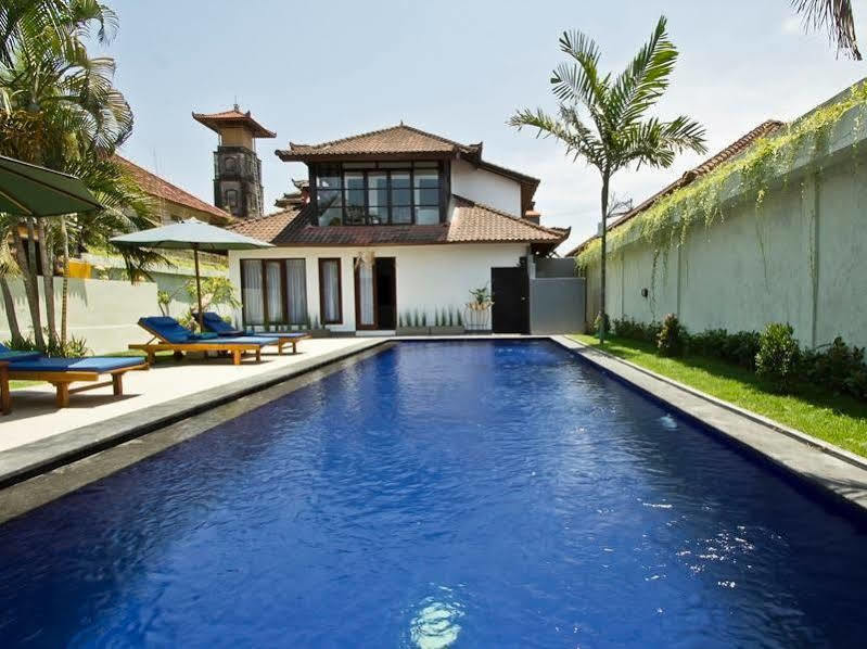 U House Kerobokan Exterior foto